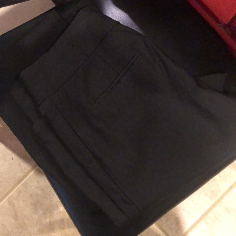 Land’ N Sea Black Flare Leg Pants w4% Spandex New Tag fell off Inseam 31” Approx